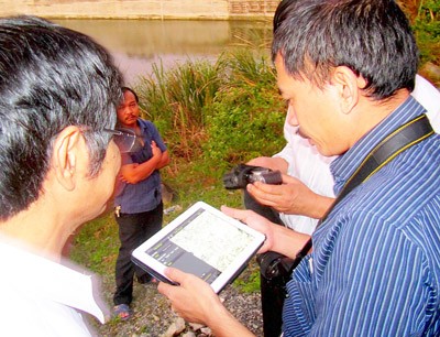 Scientists survey the Song Tranh 2 Hydropower Plant area (Photo: SGGP) Scientists survey the Song Tranh 2 Hydropower Plant area (Photo: SGGP)
